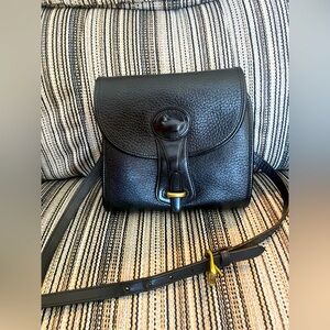 Vintage Black Pebbled Leather Dooney & Bourke Shoulder/Cross-Body Bag